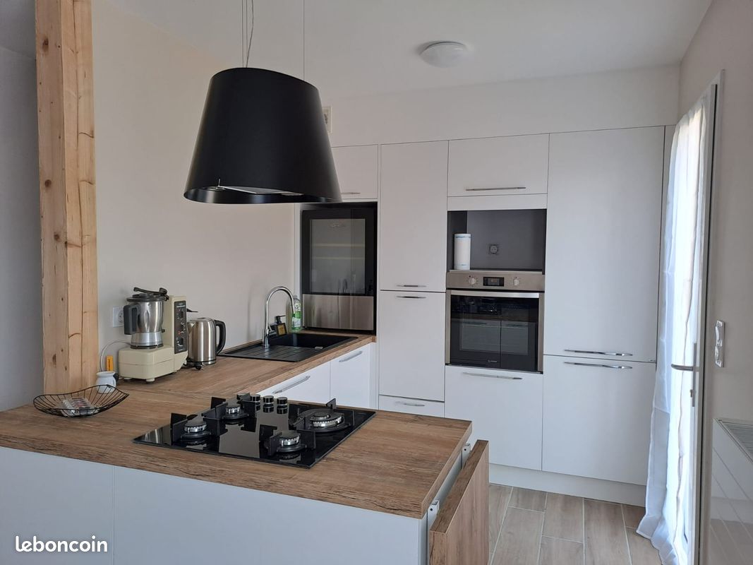 Maison T3 à louer (84m²) - St Erblon (image 1)