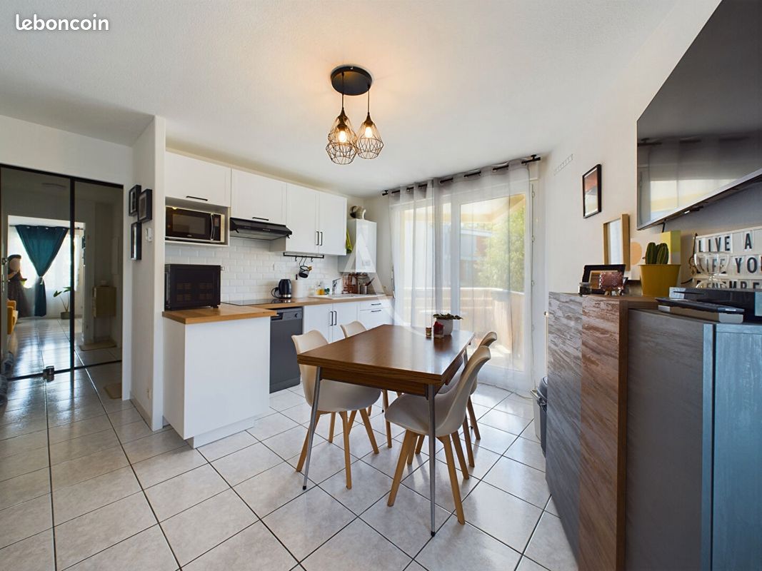 Appartement 2 pièces 35 m² · à Annecy · 35 m² · 890 €/mois