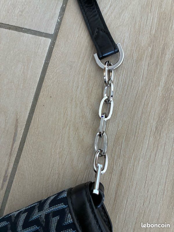 Pochette zadig et voltaire (image 7)