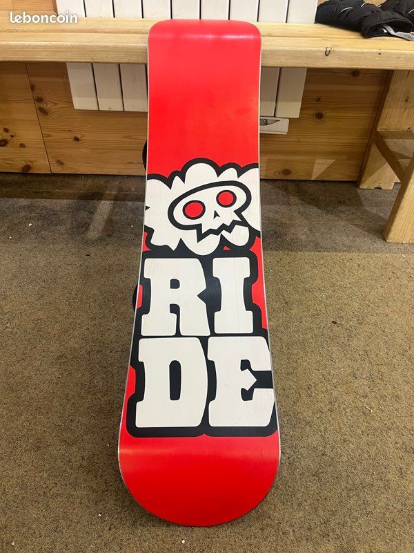nitro blacklight gullwing snowboard Snowboard Nitro Blacklight Gullwing 2011/2012 :: Snowboard and ski catalog  SnowDB.com