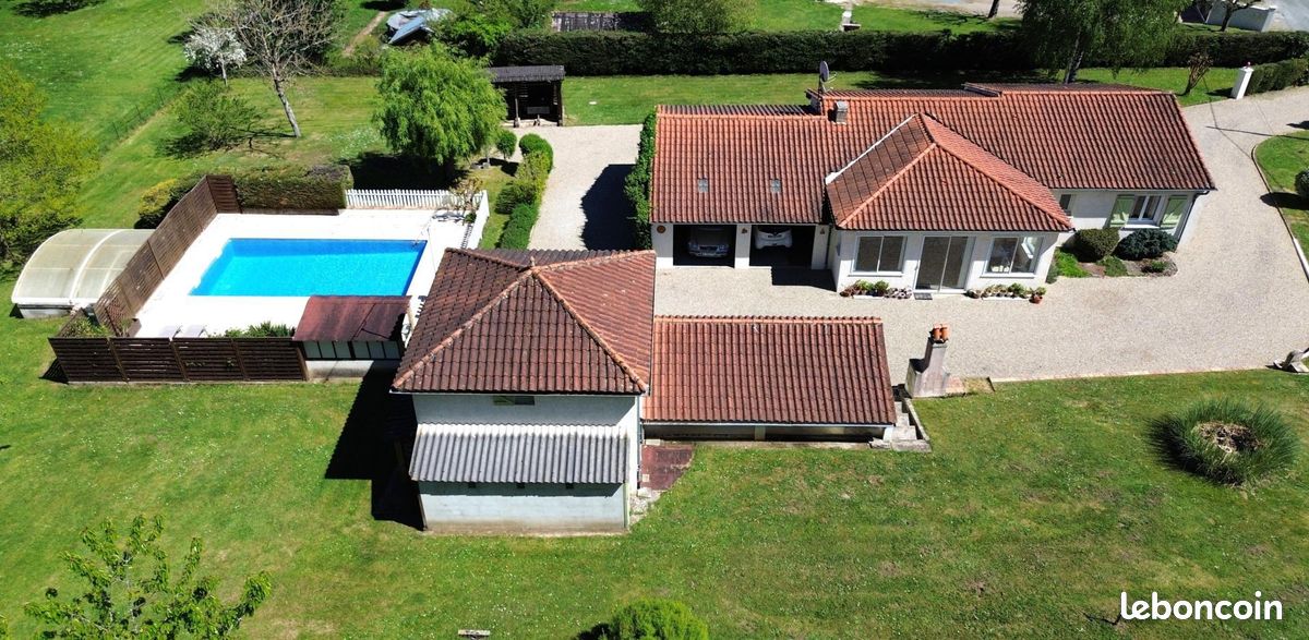Maison 7 pièces 92 m² · à Saint-Nexans · 92 m² · 250 000 €