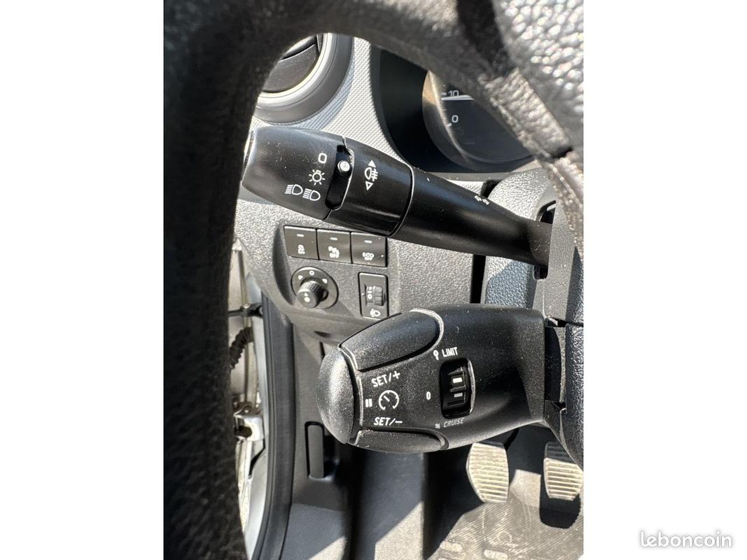 CITROEN BERLINGO 1.6 BlueHDi - 100 - GARANTIE 12 MOIS (image 17)