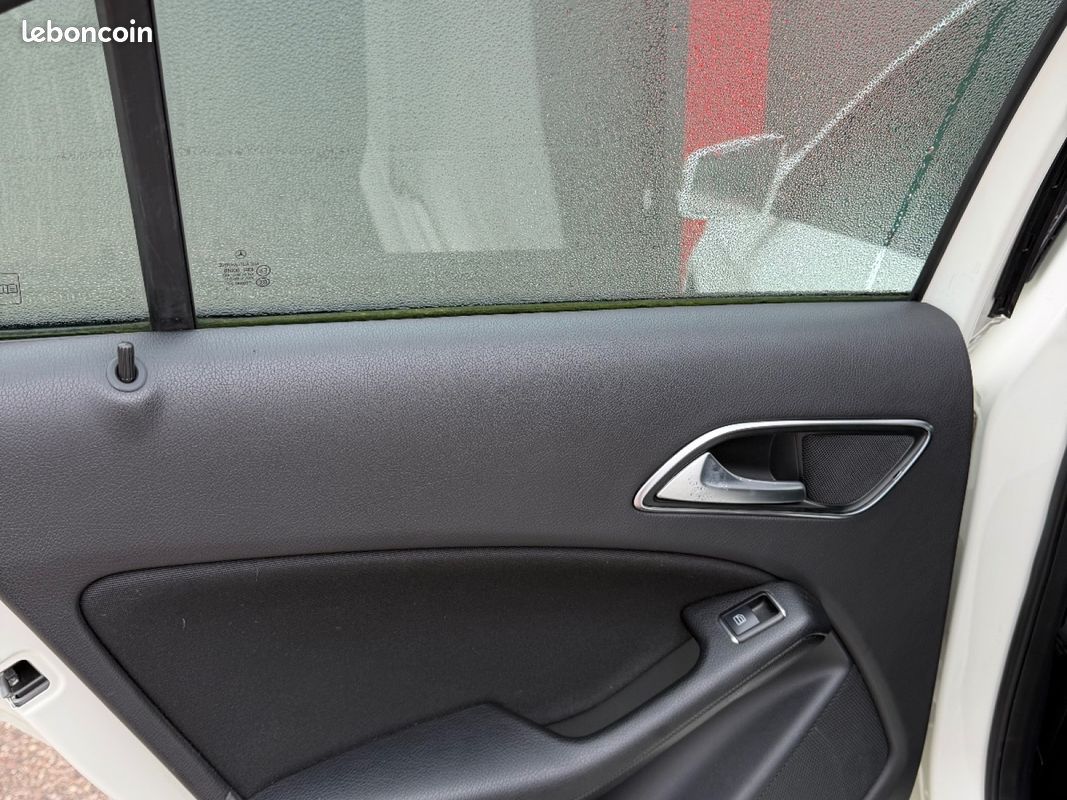 MERCEDES CLASSE A 200 CDI BlueEFFICIENCY Intuition (image 10)