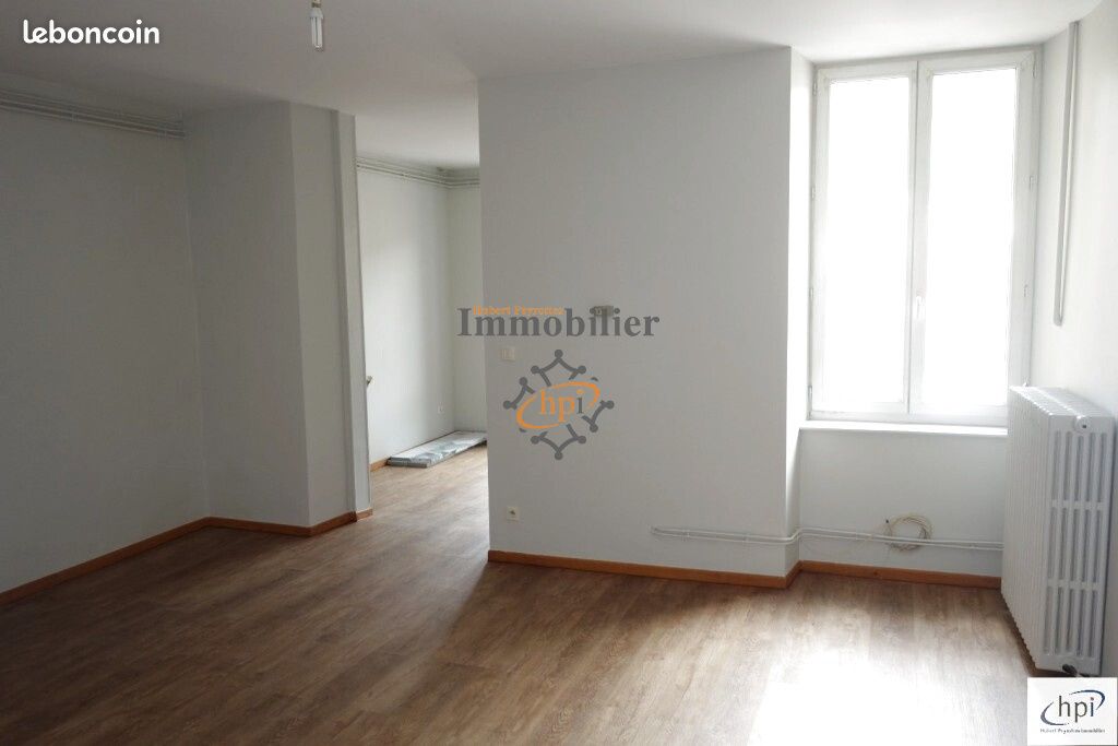 Appartement 3 pièces 72 m² · à Saint-Affrique · 72 m² · 534 €/mois