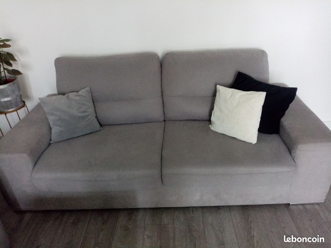 Vend 2 canapés tissu gris dont 1 convertible (image 1)