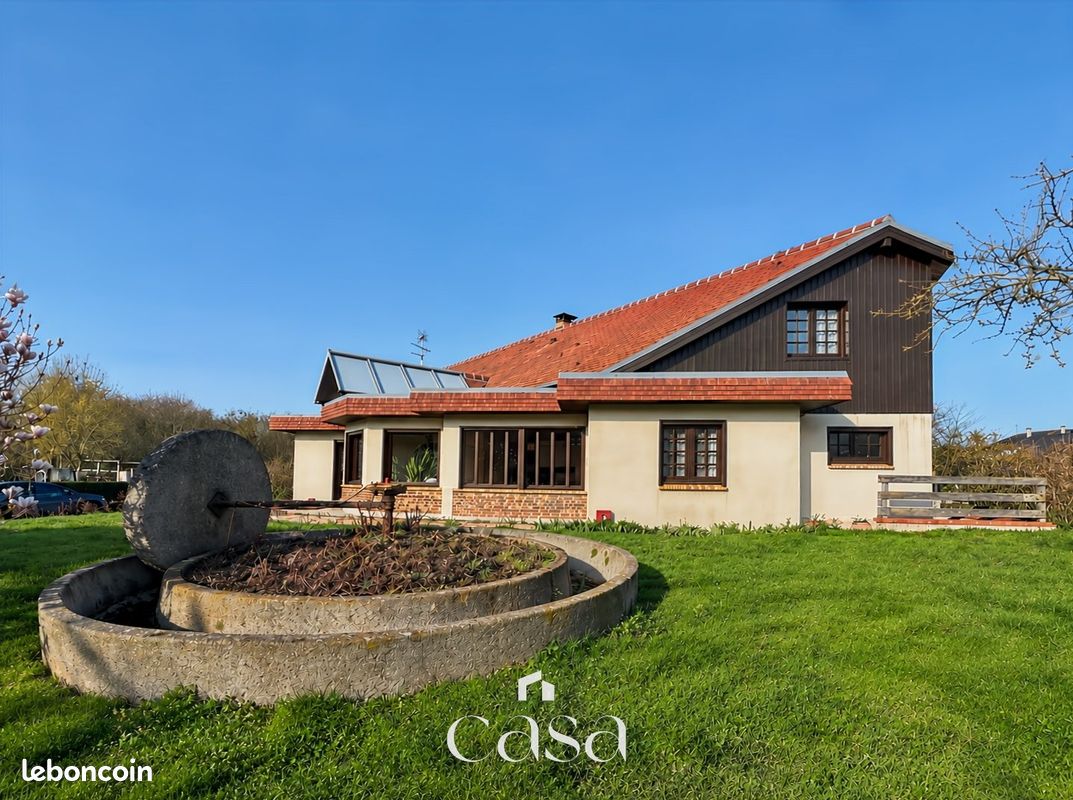 Maison 7 pièces 218 m² · à Saint-Martin-de-May · 218 m² · 404 000 €