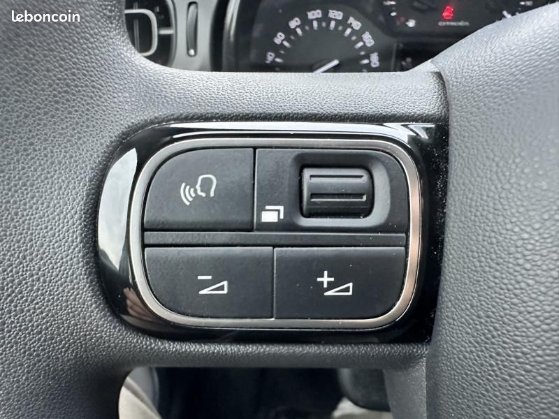 Citroen C3 1.2 PureTech 83ch S&S YOU (image 12)