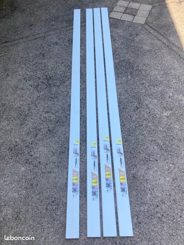 Lot de 3 +1 plinthes MDF blanches (image 1)
