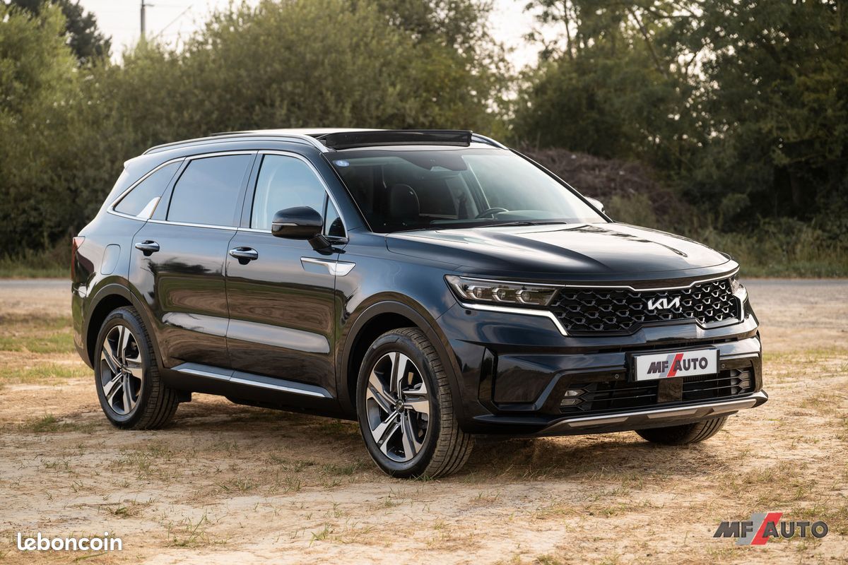 KIA SORENTO 1.6 T-GDI 265 CV 4X4 7PLACES HYBRIDE RECHARGEABLE Première main, Origine FRANCE, Finition haut de gamme, excellent état intérieur extérieur (image 1)