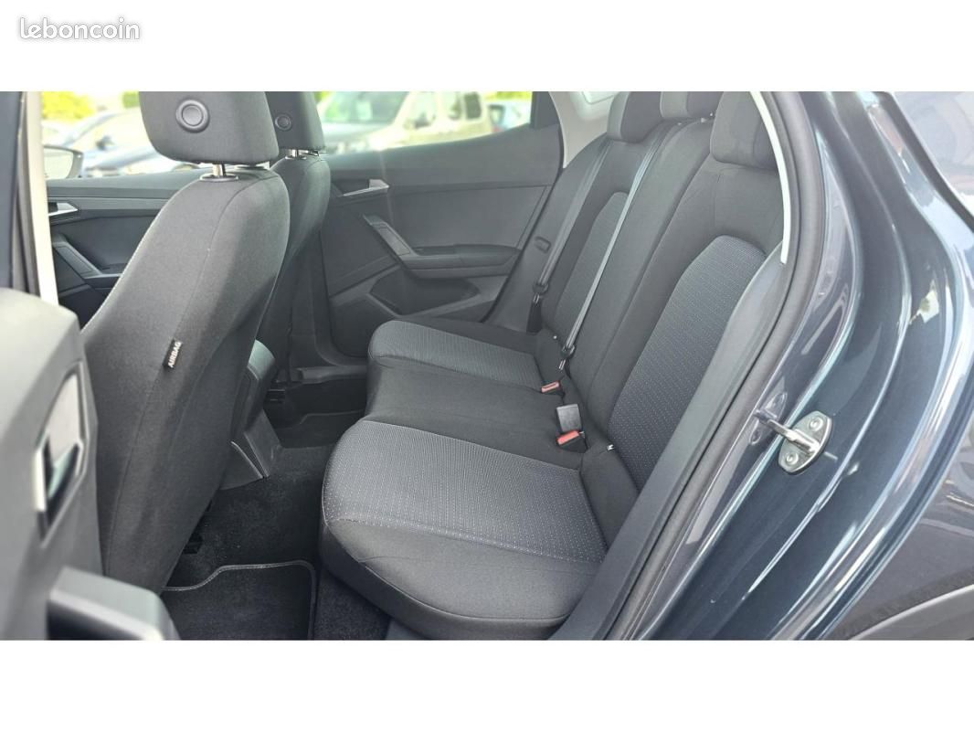 Seat Arona STYLE 1.0 TSI 95cv + Pack Spring + Aide au stationnement arrière (image 22)