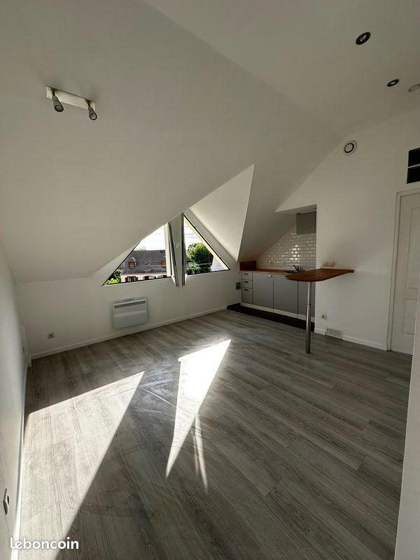 Appartement 2 pièces 30 m² · à Saintry-sur-Seine · 30 m² · 747 €