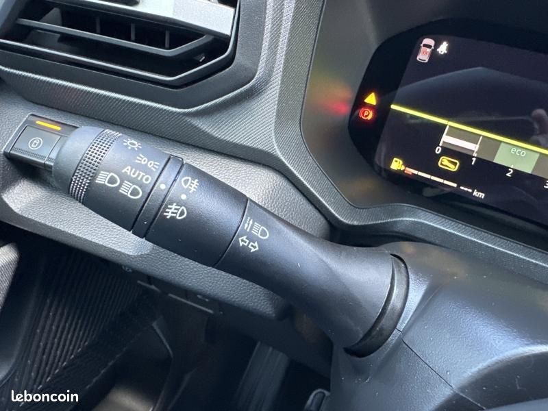 Dacia Bigster Mild hybrid 140ch Journey (image 39)