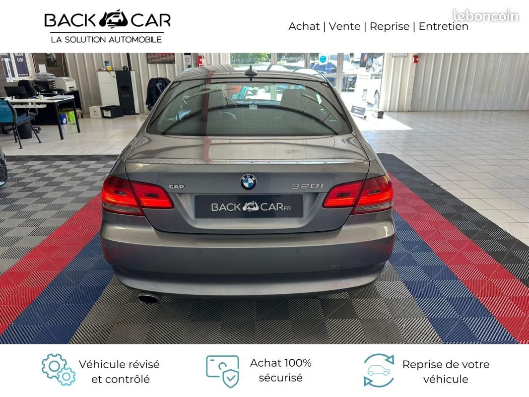 BMW Série 3 E92 Coupe 320i 170ch (image 7)