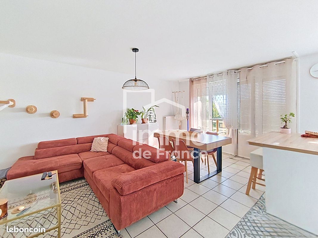Appartement 2 pièces 57 m² · à Dagneux · 57 m² · 900 €/mois