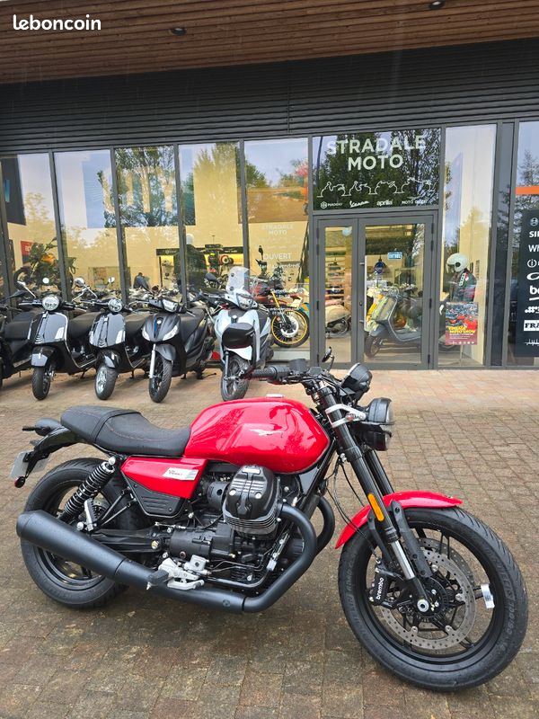 Moto Guzzi V7 Sport 850 A2 (image 12)