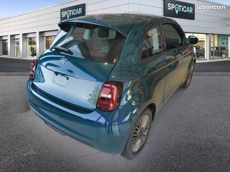 Fiat 500 e 95ch 23,8kWh Icône MY25 Step 2 (image 6)