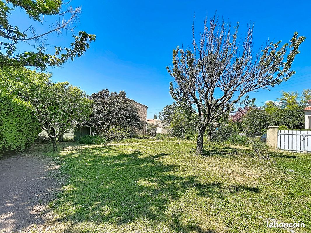 Terrain 434 m² · à Pertuis · 434 m² · 149 000 €