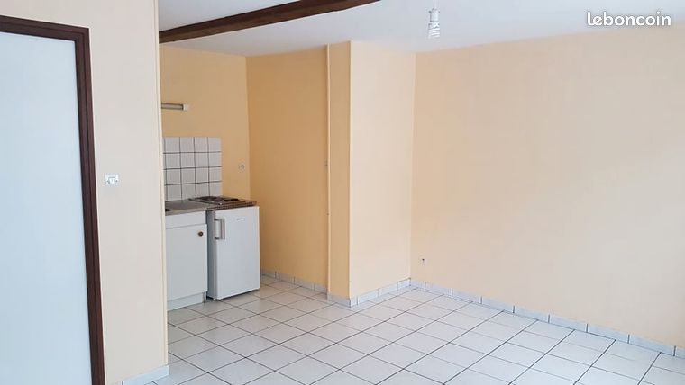 Studio 1 pièce 21 m²