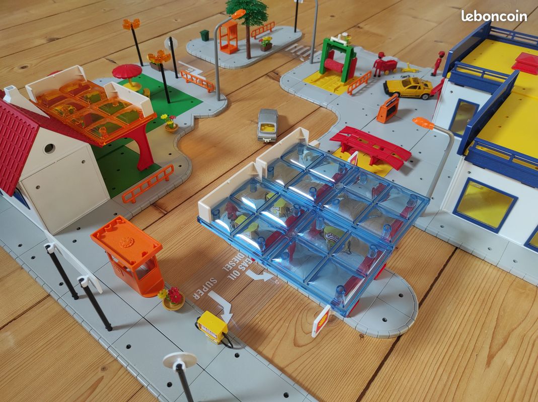 Circuit Majokit 770 Majorette – Garage Station Shell Restaurant (France, Vintage)