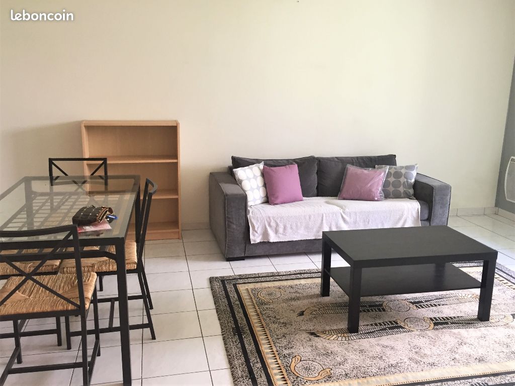 Appartement 2 pièces 53 m² · à Rueil-Malmaison · 53 m² · 1 066 €