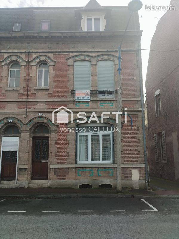 Maison 5 pièces 130 m² · à La Fère · 130 m² · 90 000 €