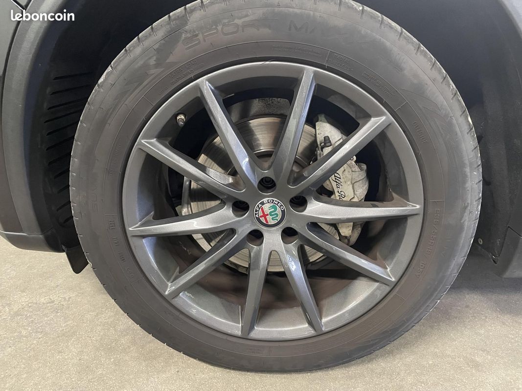 ALFA ROMEO STELVIO 2.2 D - 210 - BVA Lusso Q4 (image 12)