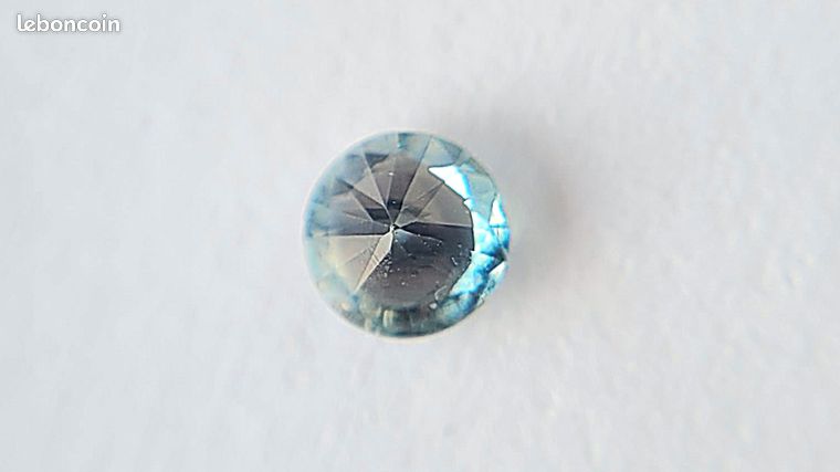 Saphir Bleu Naturel De Madagascar – 5,7 X 4,7 Mm – 0,75 Ct – Chauffé