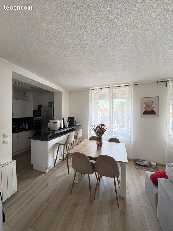Appartement 3 pièces 56 m² · à Saint-Étienne · 56 m² · 580 €/mois