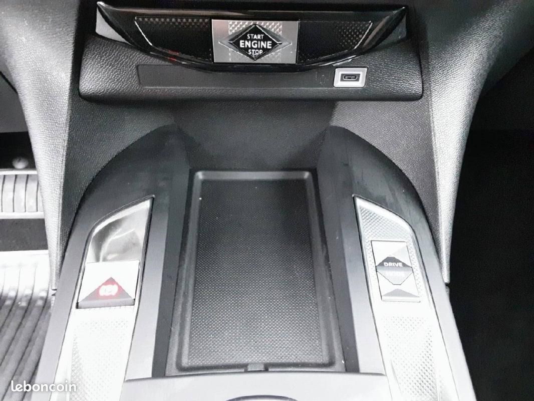 DS 3 Hybride 145 e-DCT6 - Edition France (image 25)