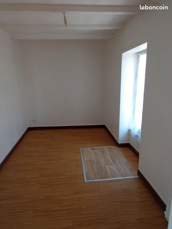Appartement 4 pièces 72 m² · à Douarnenez · 72 m² · 620 €