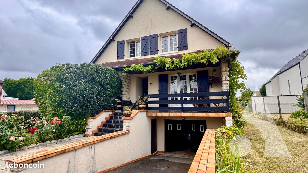 Maison 8 pièces 174 m² · à Crépy-en-Valois · 174 m² · 320 000 €
