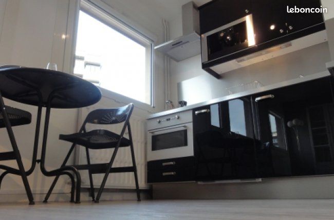Studio 1 pièce 27 m² (image 12)