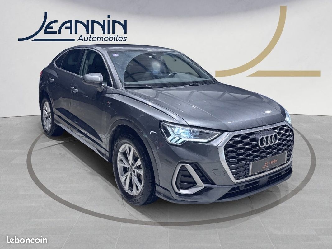 AUDI Q3 Sportback 45 TFSIe 245 ch S tronic 6 S line (image 7)