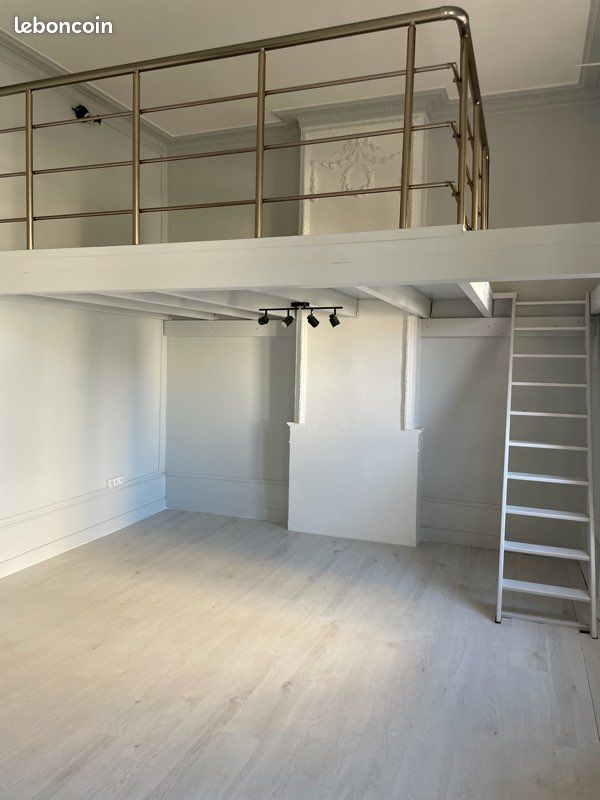 Appartement 1 pièce 37 m² · à Tournon-sur-Rhône · 37 m² · 530 €/mois
