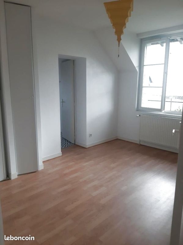 Appartement a louer chatellerault - 5 pièce(s) - 98 m2 - Surfyn