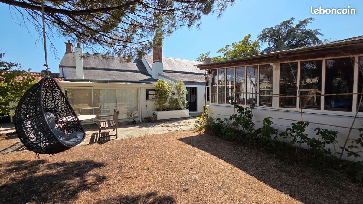 Maison 6 pièces 202 m² · à Commequiers · 202 m² · 475 000 €