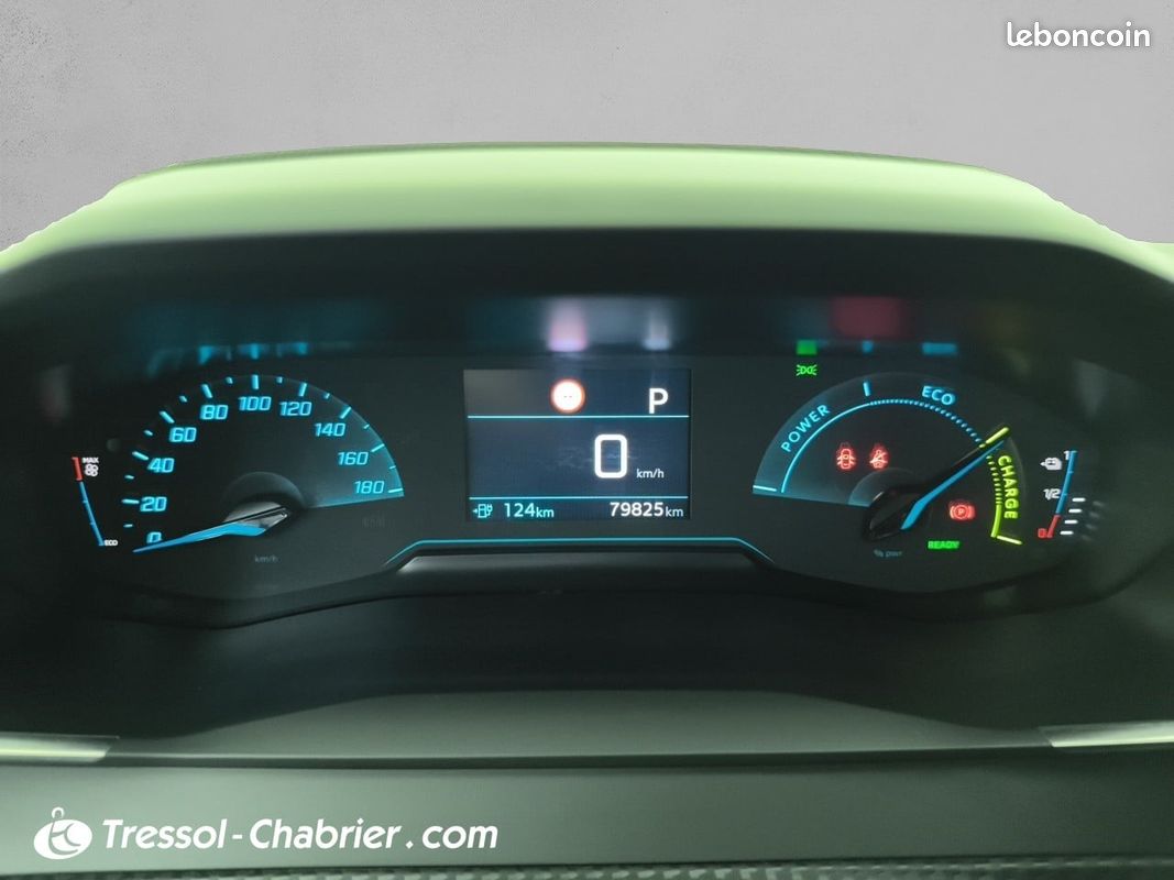 PEUGEOT 208 Electrique 50 kWh 136ch Active Pack (image 24)