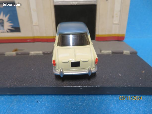 Maquette Dinky Toys / Atlas - Fiat 1200 Grande Vue Avec Glaces - Échelle 1:43 - Occasion Comme Neuf