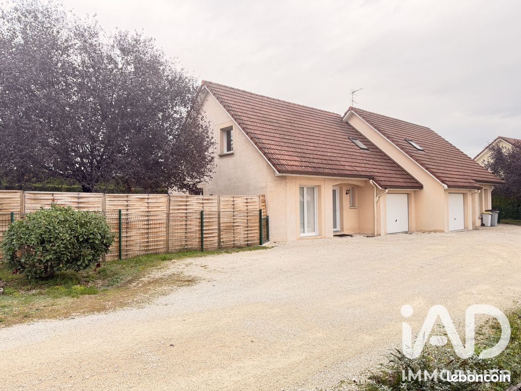 Maison 4 pièces 176 m² · à Froideconche · 176 m² · 316 000 €