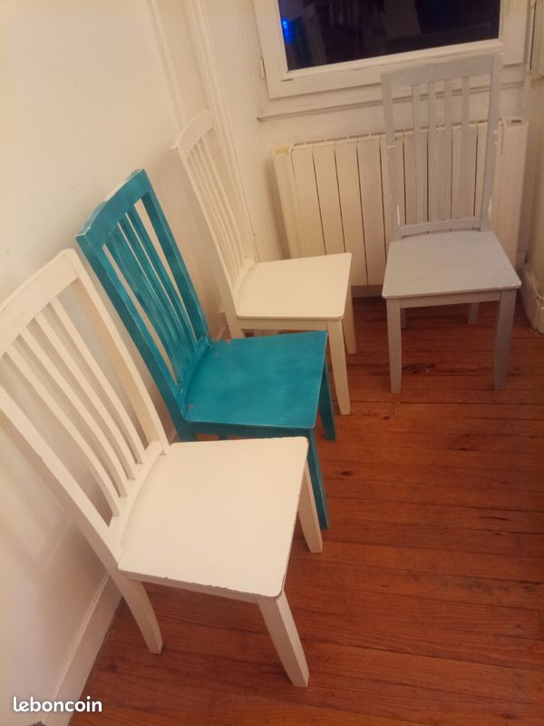 10 les 2 chaises bois (image 2)