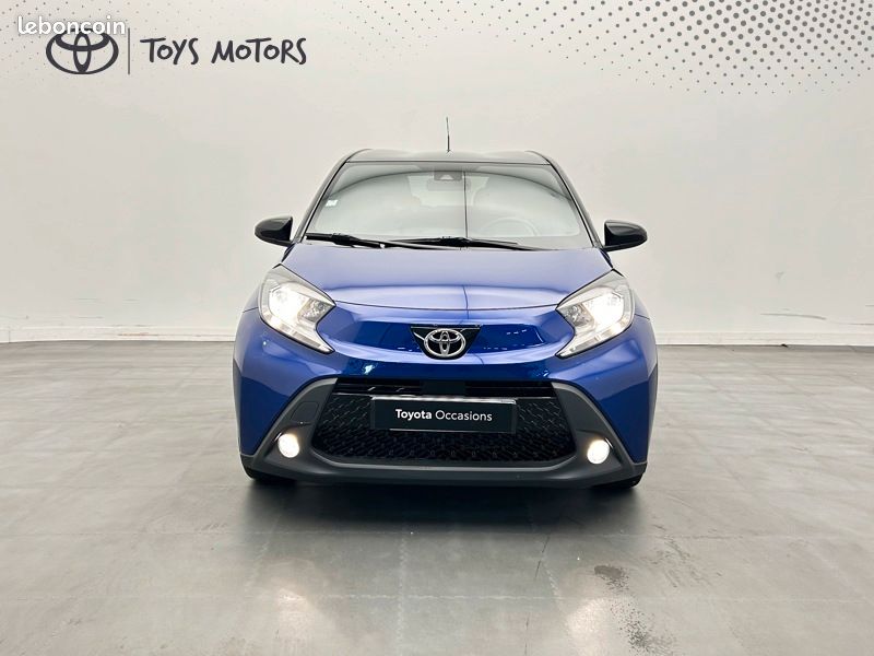 Toyota aygo x 1.0 S-CVT 72 Design (image 8)