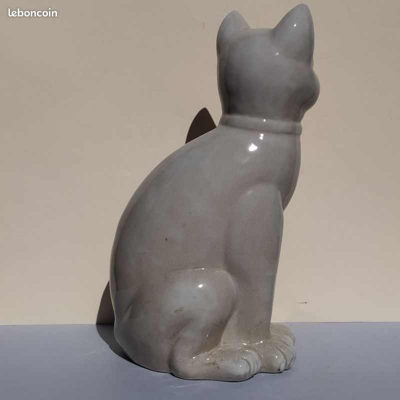 Statue de chat en céramique blanche craquelé (image 4)