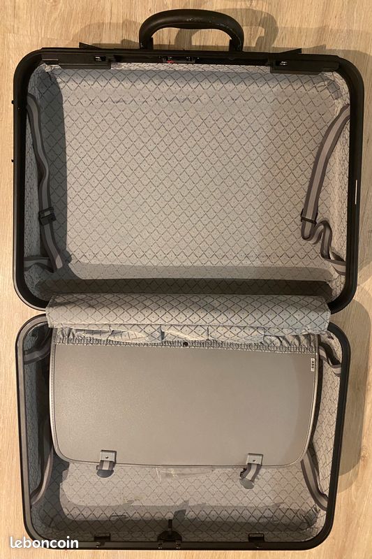 Valise Dixxon – Solide et spacieuse (image 3)