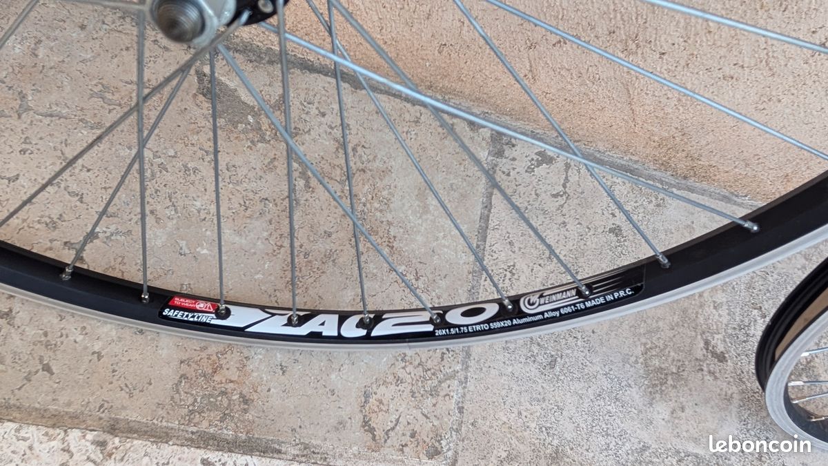 Cerclage de jante 1.40x19 pouces 36 trous chromé - Pièce moto