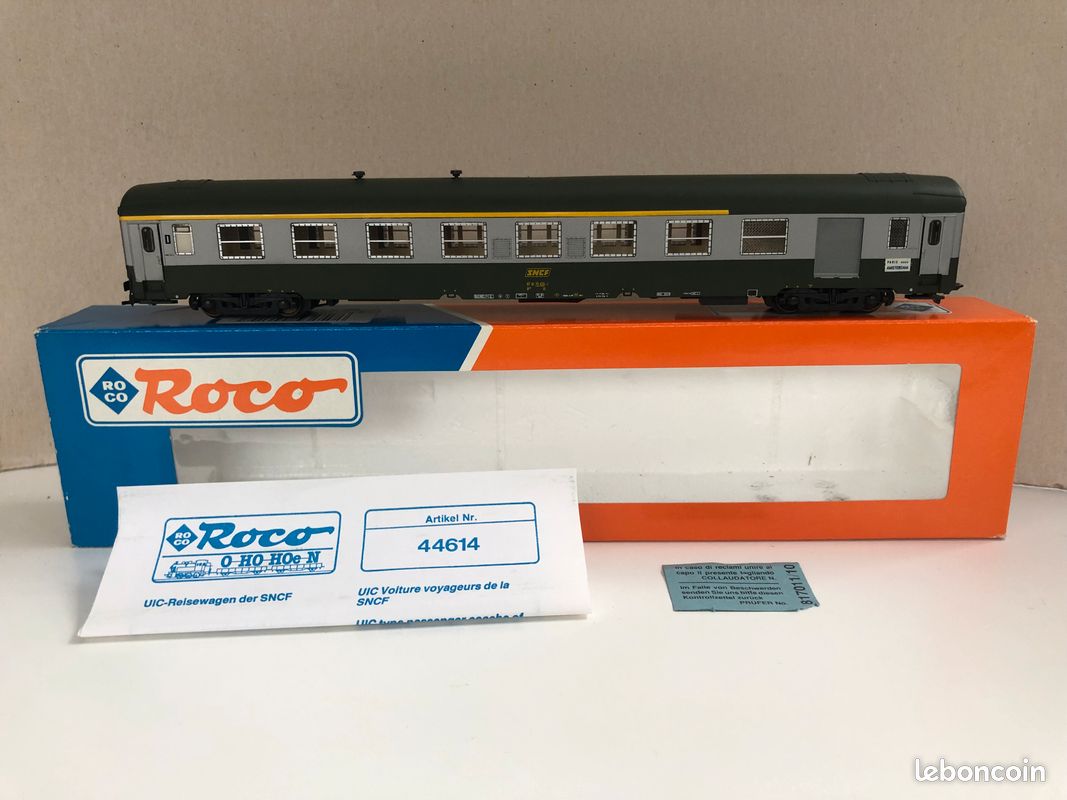 ROCO 44614 HO - Voiture UIC Mixte fourgon SNCF - Roco - Modélisme