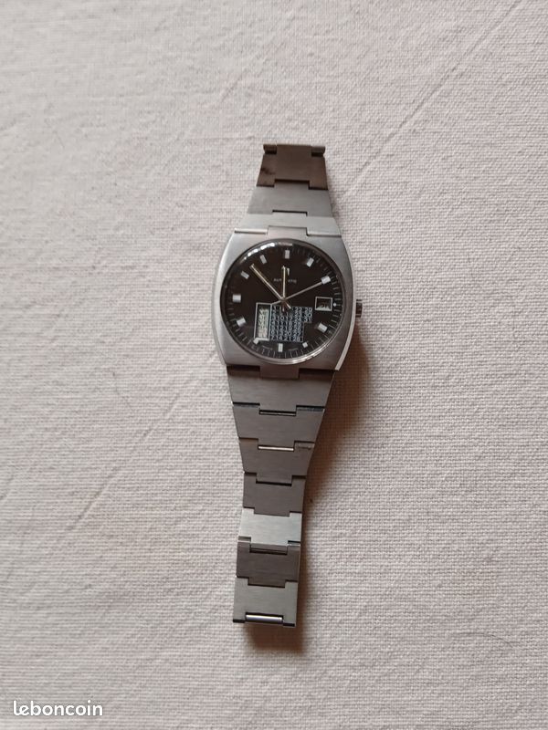 Montre LIP Calendrier Perpetuel (image 2)
