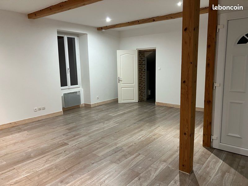 Appartement 4 pièces 100 m² · à Aurillac · 100 m² · 680 €/mois