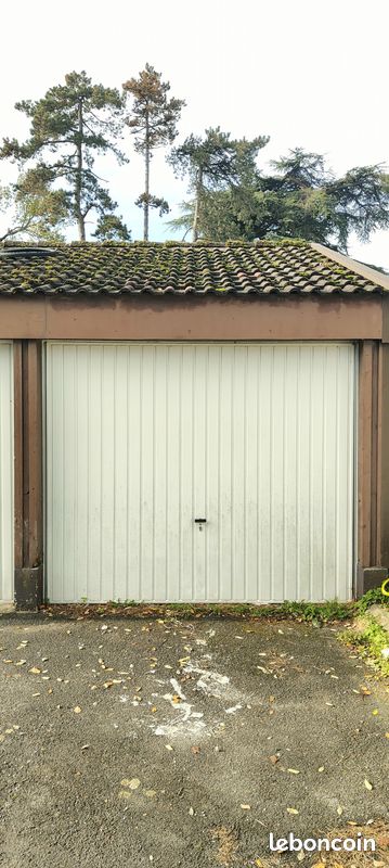 Parking 16 m² · à Vémars · 16 m² · 125 €