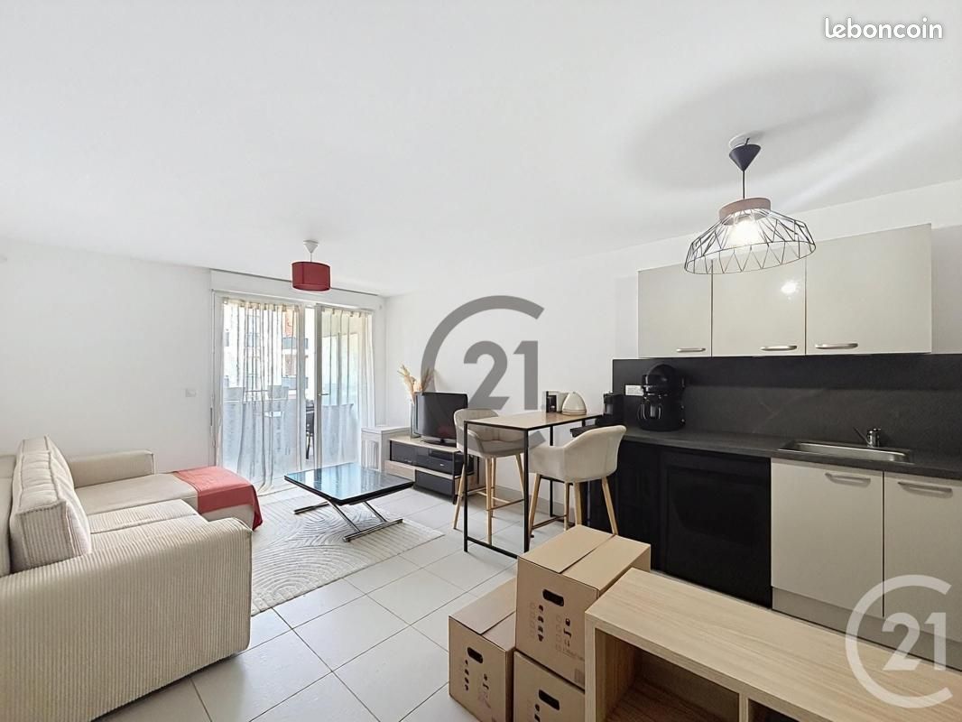 Appartement 2 pièces 40 m² · à Dammarie-les-Lys · 40 m² · 840 €