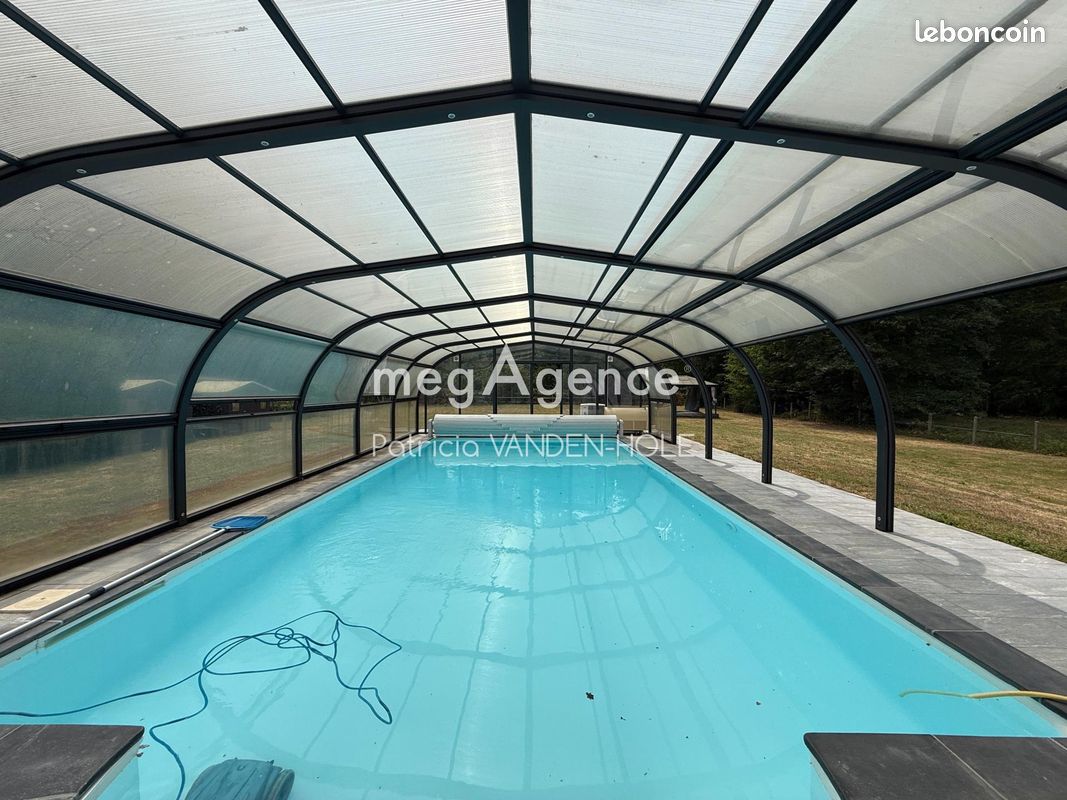 Maison 8 pièces 220 m² · à Courtenay · 220 m² · 394 000 €